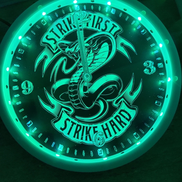 Cobra Kai wall clock - Picture 11 of 12